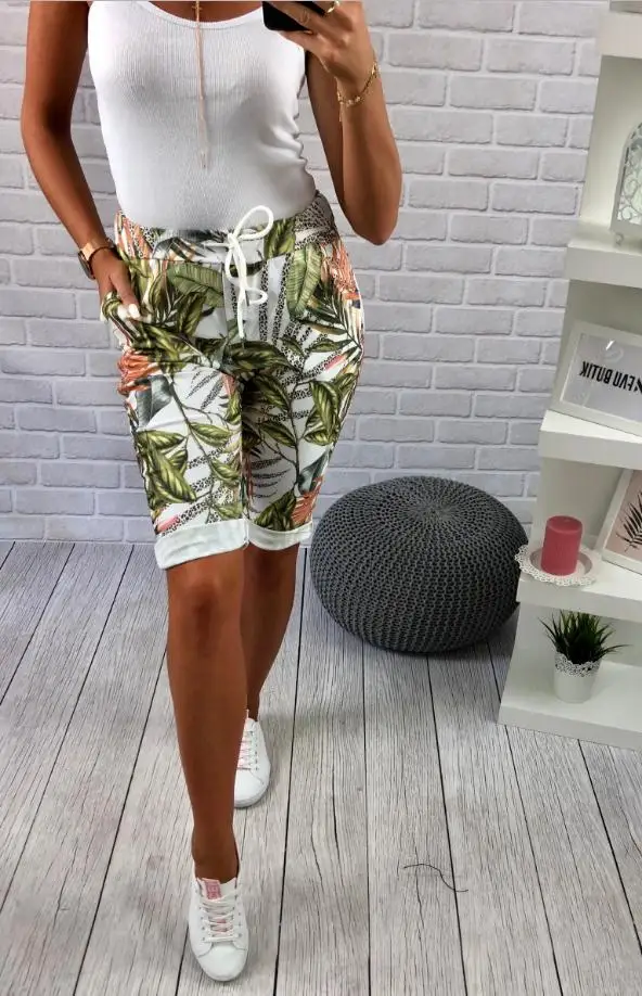 Шорты женские с цветочным принтом облегающие эластичной талией до колен