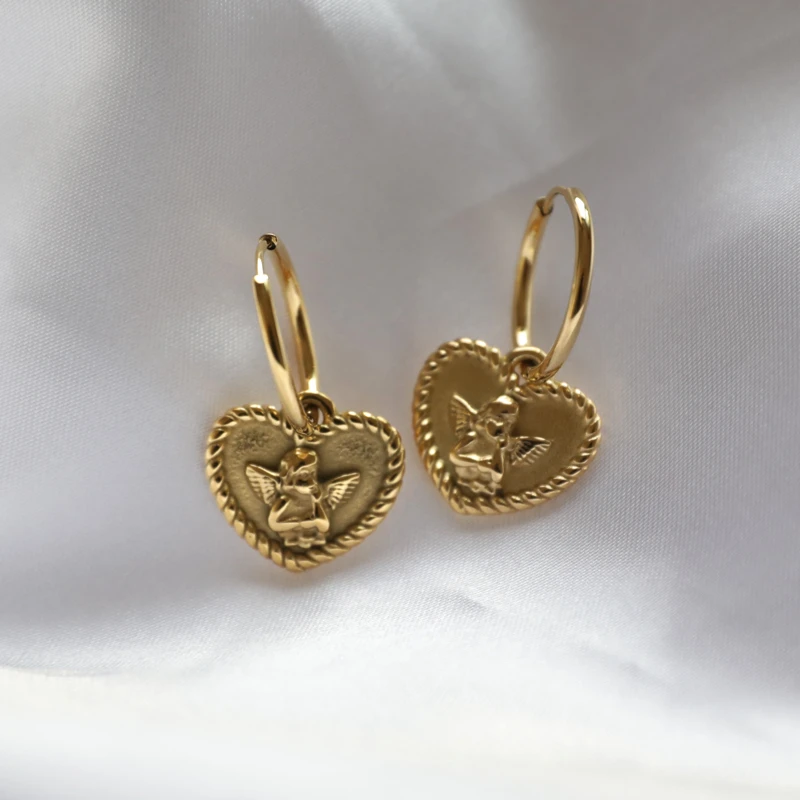 

Cute Angel Engraved Heart Circle Pendant Stainless Steel Drop Earring Goth Gold Plated Jewelry for Cool Women Best Friends Gifts