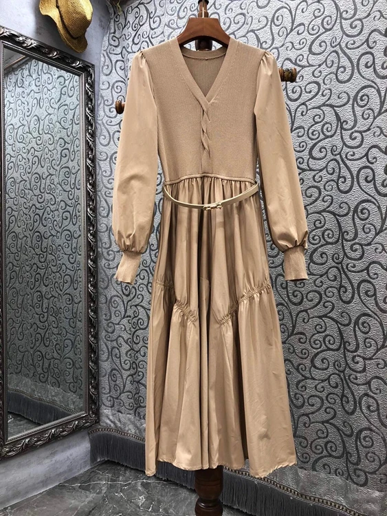 

Женское трикотажное платье-трапеция с V-образным вырезом и длинными рукавами