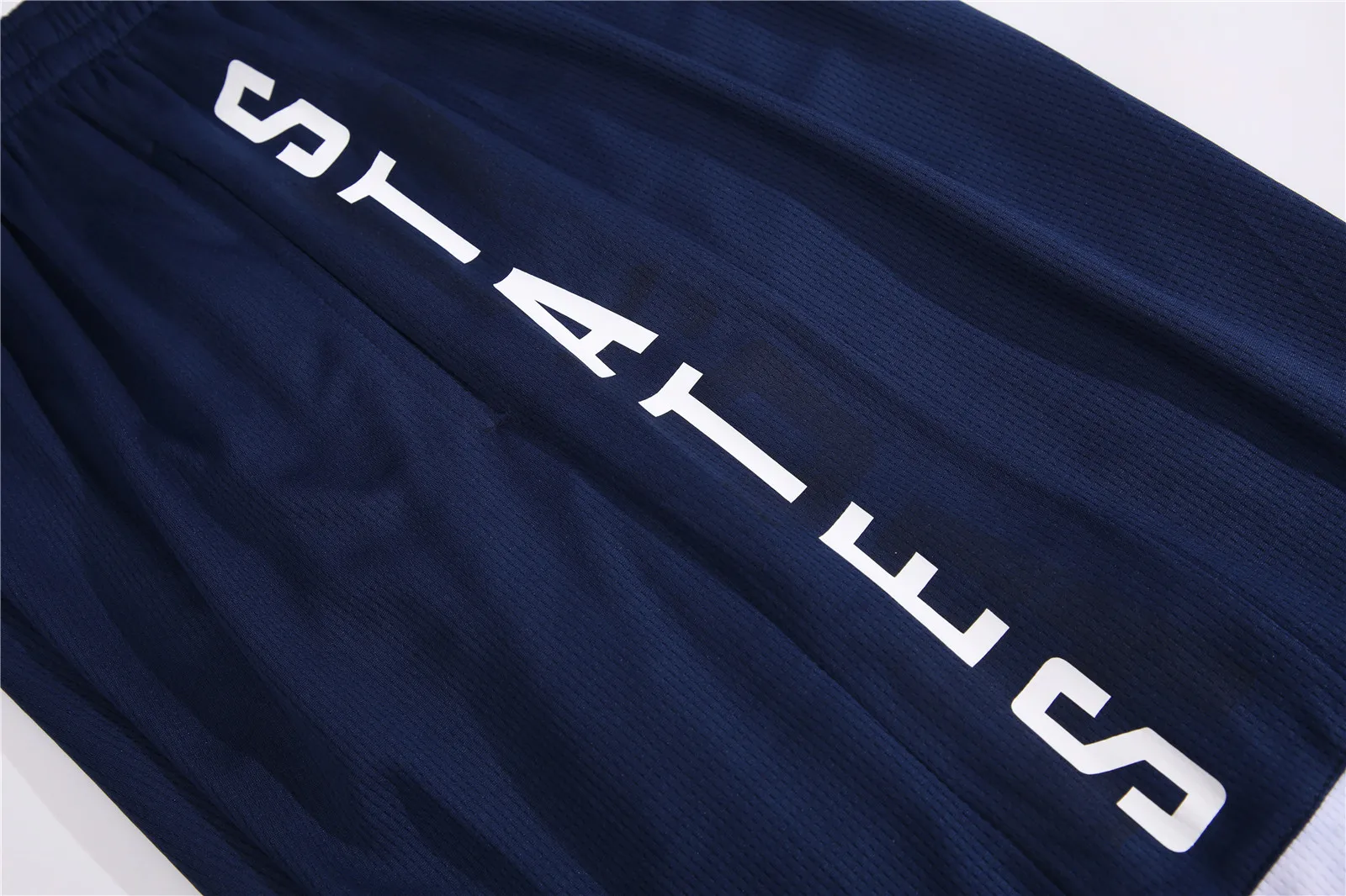 

Men Kid USA Basketball Jerseys Shorts Youth College Throwback Basketball Shirts DIY Custom CHINA Basketball Uniforms Kits Sets