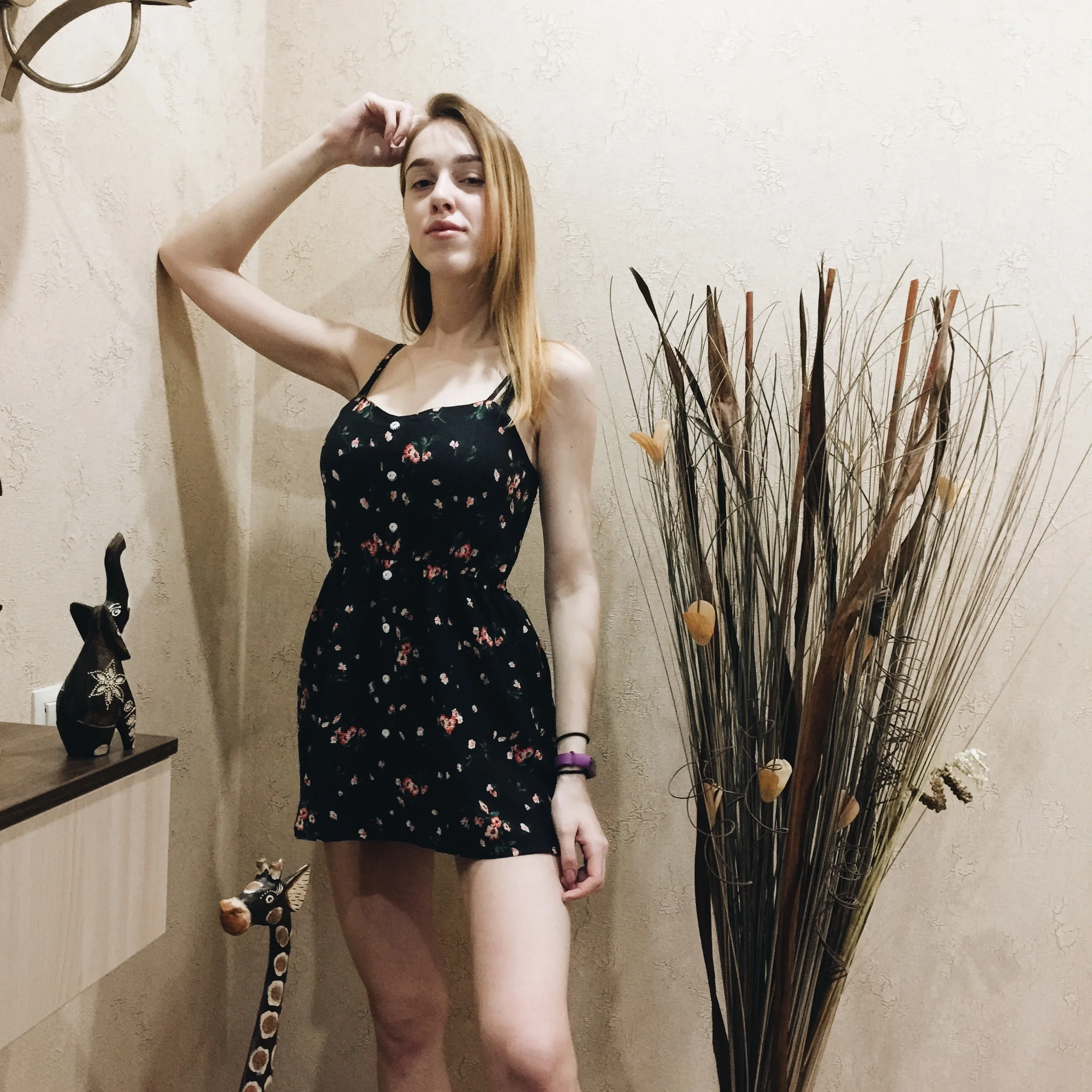 

Sleeveless Floral Lady Jumpsuit Summer Beach Wide Leg Workwear Fashion Bohemian Print V-Neck High Waist Strap Jumpsuit