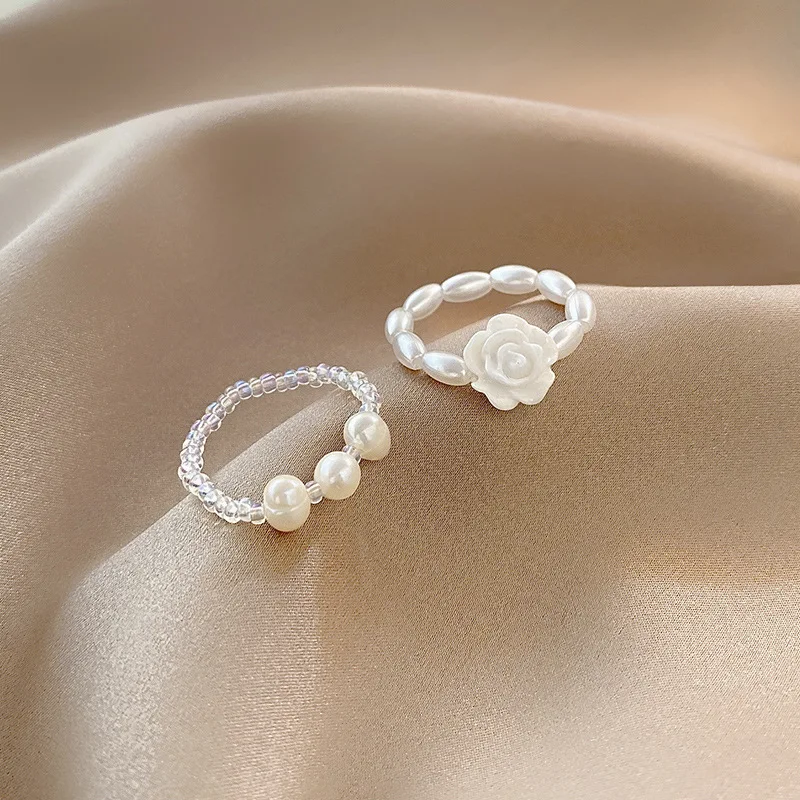 

2Pcs Pearl Beads Rings Set for Women Handmade Flower Elastic Adjustable Ring Geometric Freshwater Pearl Rings Wedding Ring
