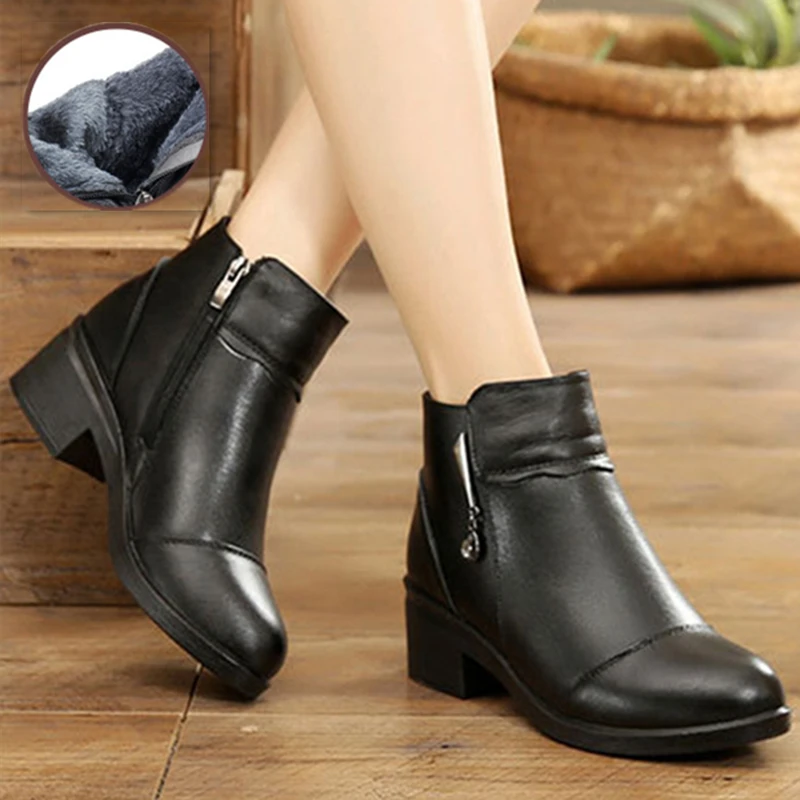 Женские ботильоны из натуральной спилковой кожи на каблуке с круглым носком