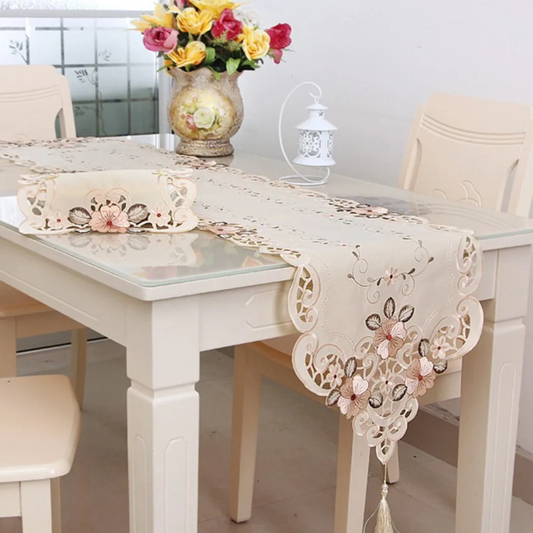 

1 X Table Runner 40*249cm Tovaglia Antimacchia Lace Embroidered Doilies Floral Table Runners Holiday Wedding Party Decor