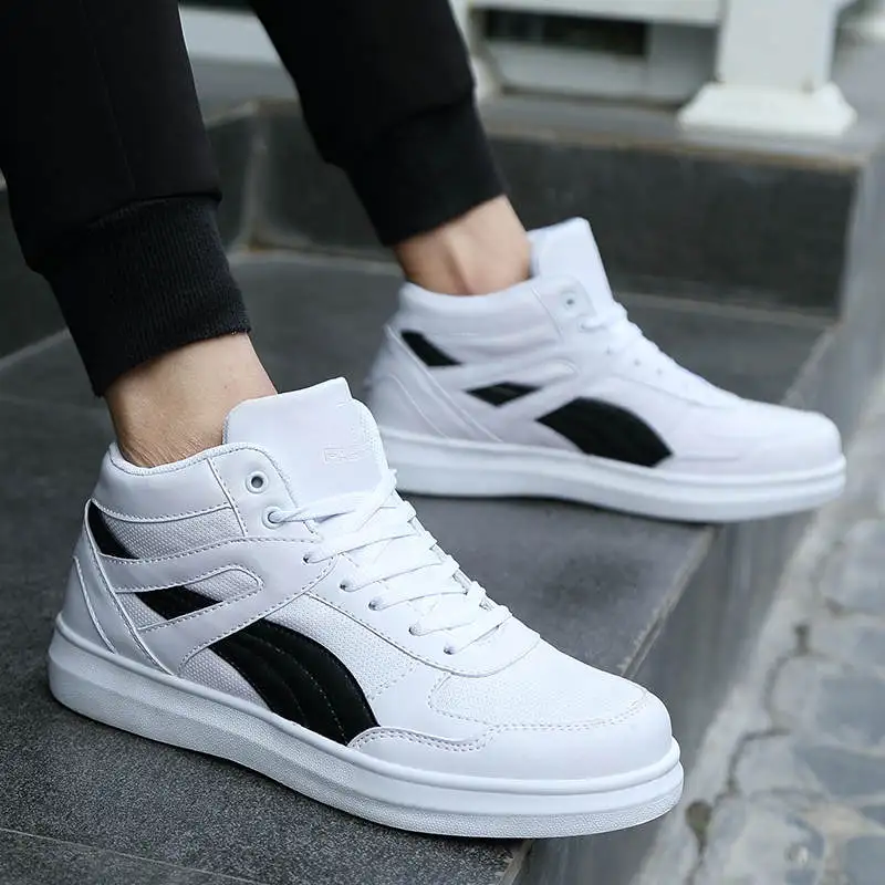 

Кроссовки мужские спортивные амортизирующие, белые, 708D