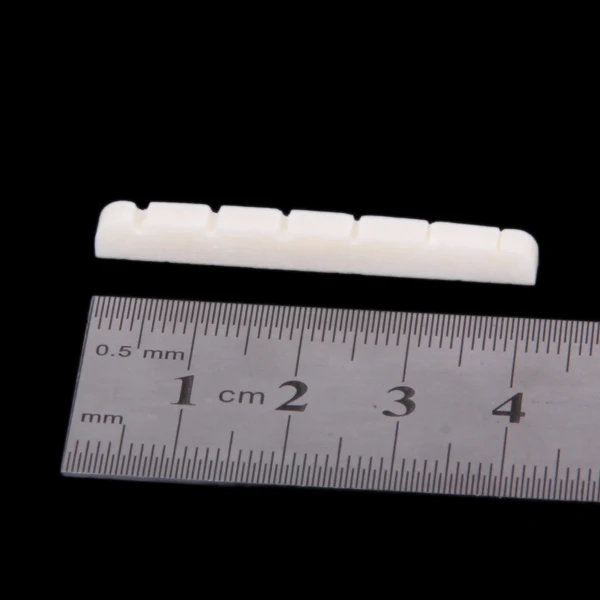 

3x 3pcs Cattle Bone Slotted Nuts for 6-string Electric Guitar Bass