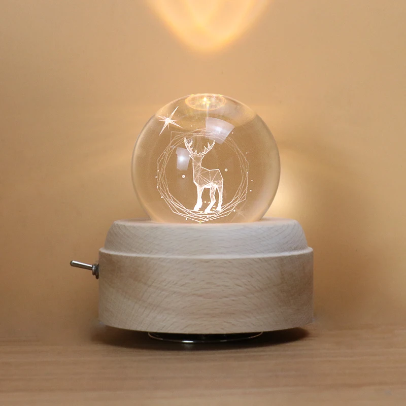 

Elk crystal ball eight sound box thousand and Spirited Away music box put a Valentine's Day gift to girlfriend bestie