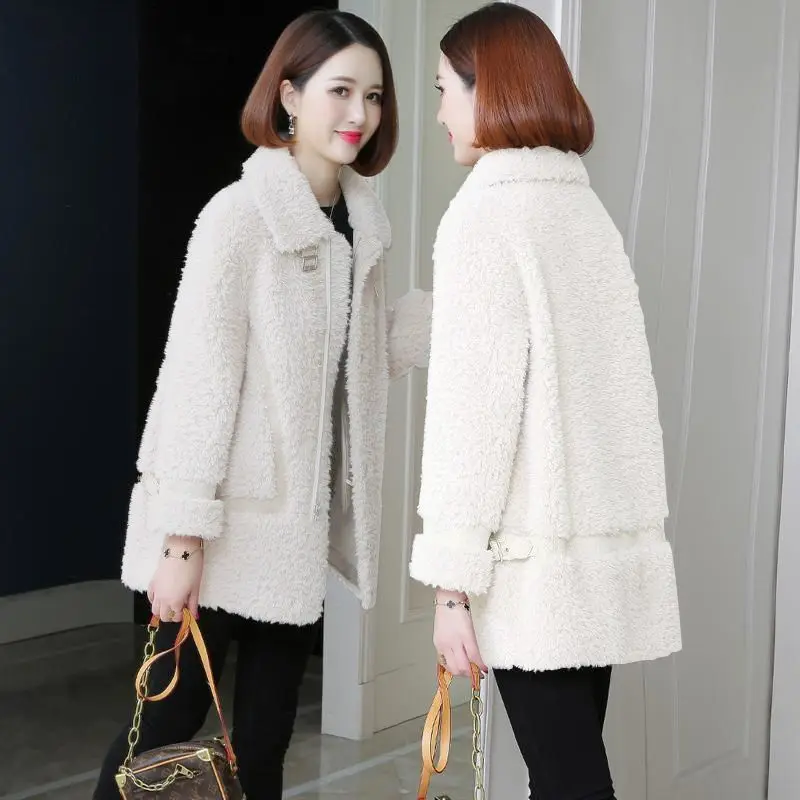 Granulated Cashmere coat women's 2021 new winter fashionable lamb fur fur fur fur integrated coat