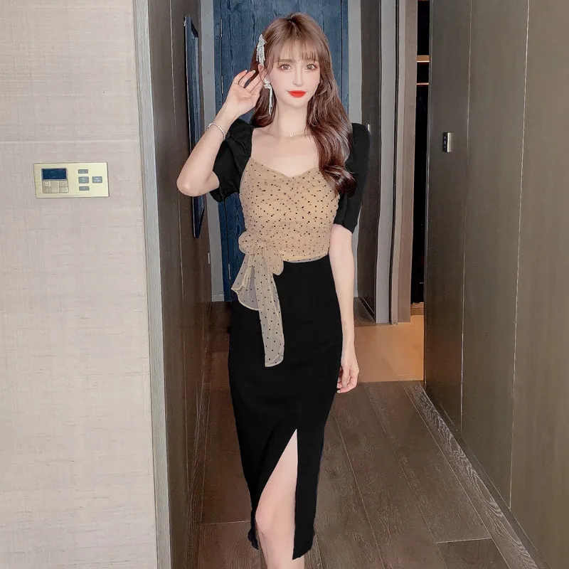 

Make summer new French retro wave point net yarn splicing long dress in black dress