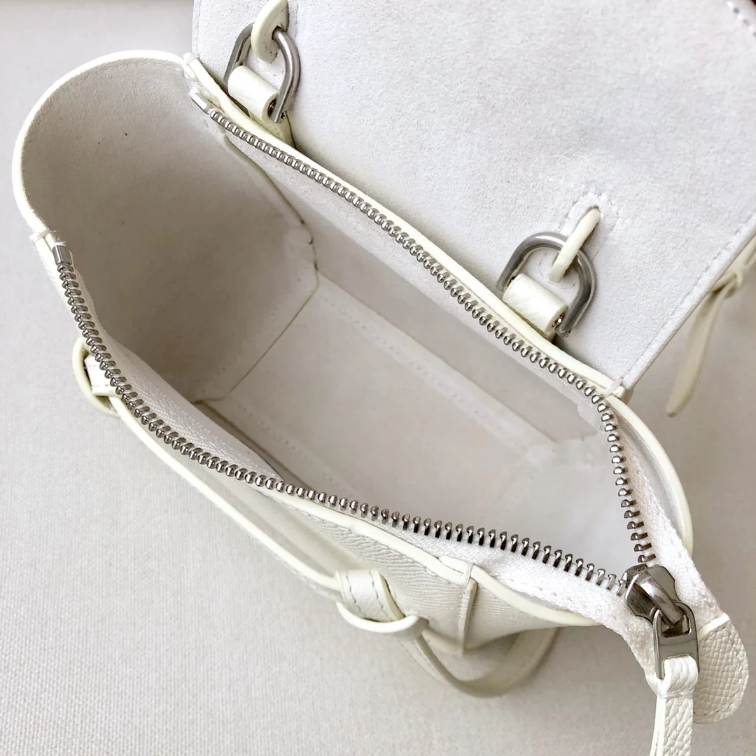 

Hand-made ladies bags S17-S24 16cm