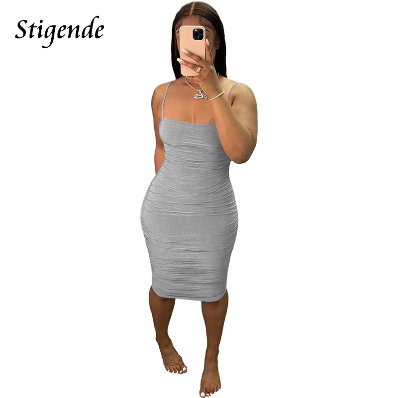 

Stigende Summer Solid Color Spaghetti Strap Cami Dress Women Elegant Sleeveless Ruched Midi Dress