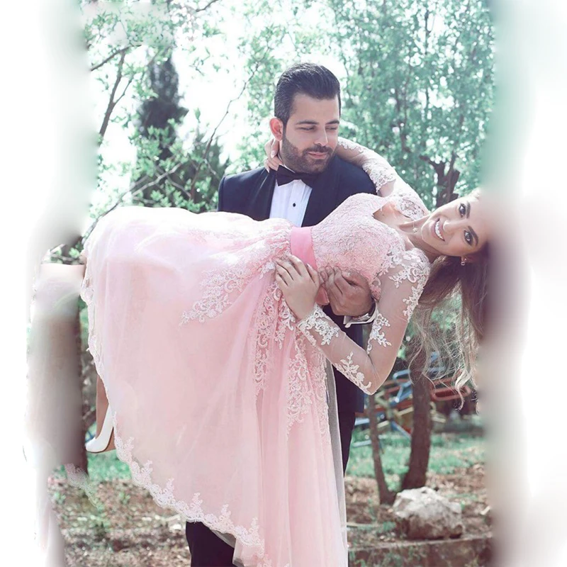 Платья с длинным рукавом для выпускного вечера кружевное короткое коктейльное