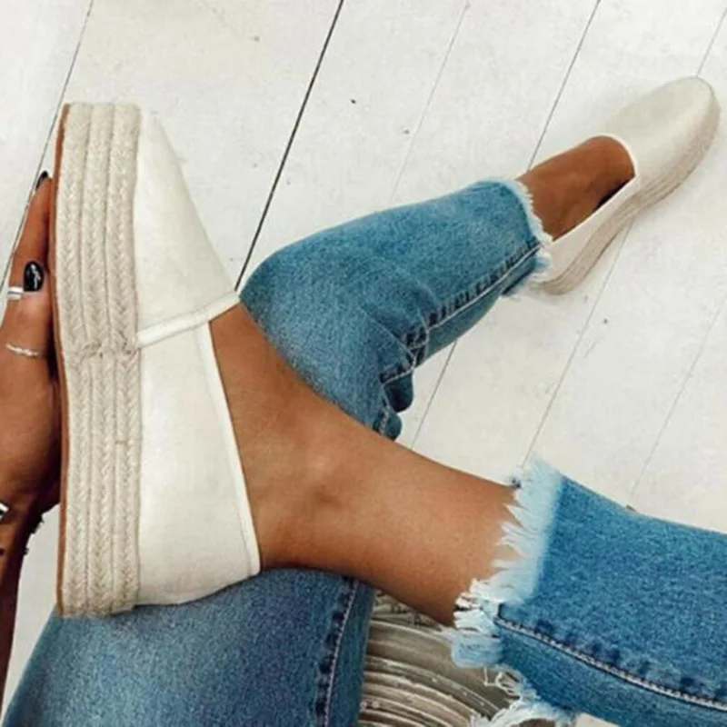 Повседневная женская обувь без застежки на плоской подошве коллекция 2019 года