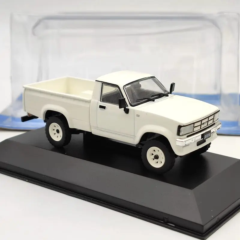 IXO 1:43 для ENIAK Durango 4x4 1986 пикап белый литой под давлением модели Коллекции авто