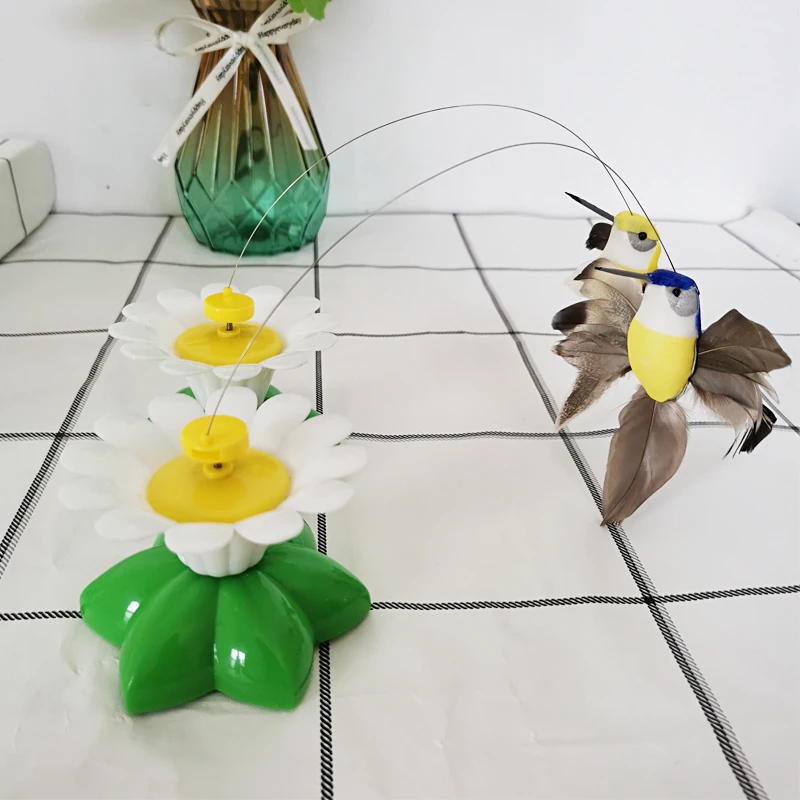 Автоматическая электрическая вращающаяся игрушка для кошек красочная бабочка