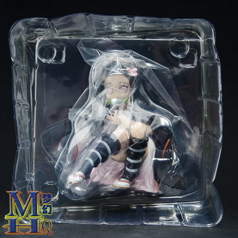 

1pcs/set Japanese anime Demon Slayer 15CM Kamado Nezuko Q version Sitting position PVC boxed model