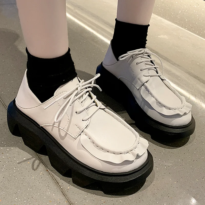 

Leather Platform Shoes Women's Autumn Lace Up Leather Casual Shoes All-match Increased Single Shoes White Vulcanized Shoes