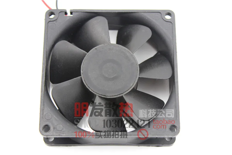 

Original 8CM server fan 8025 12V 0.29A 3110NL-04W-B50 double ball