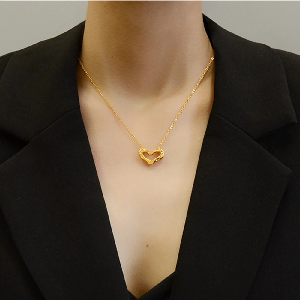 

ins cold wind Tanabata Necklace female peach heart batch flower pendant titanium steel square necklace hypoallergenic jewelry
