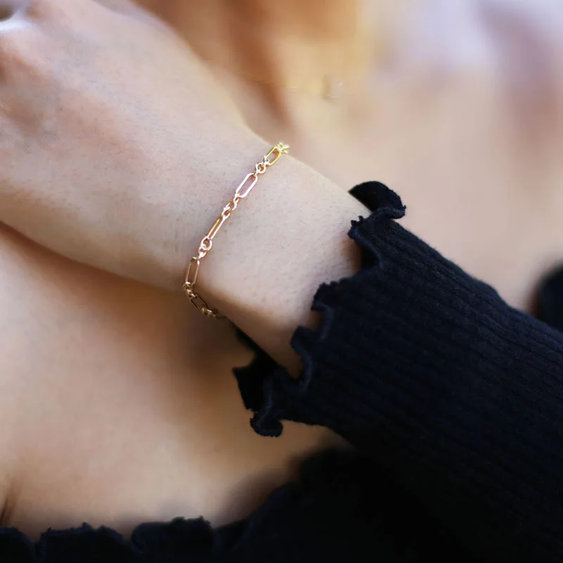 

Geometric Alloy Simple Chains Bracelet for Women Gold Silver Color 2020 Fashion Jewelry Hand Chain Female Small Delicate New