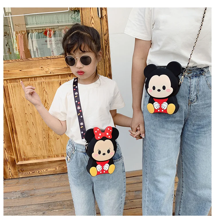 

Disney Cartoon Minnie and Mickey Shoulder Bag Silicone Mini Children Chain Crossbody Fashion Change Mobile Phone Bag Gift
