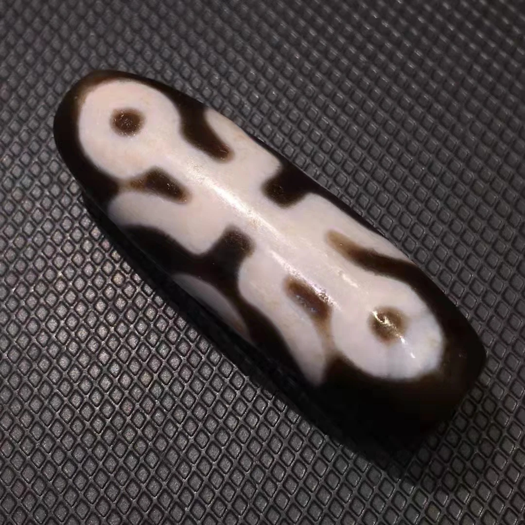 

211125-2 Tibet Cinnabar Jewelry High oil cinnabar two eyes Fushou Tianzhu Design Old Bead Weathered And Delicate Free Shipping