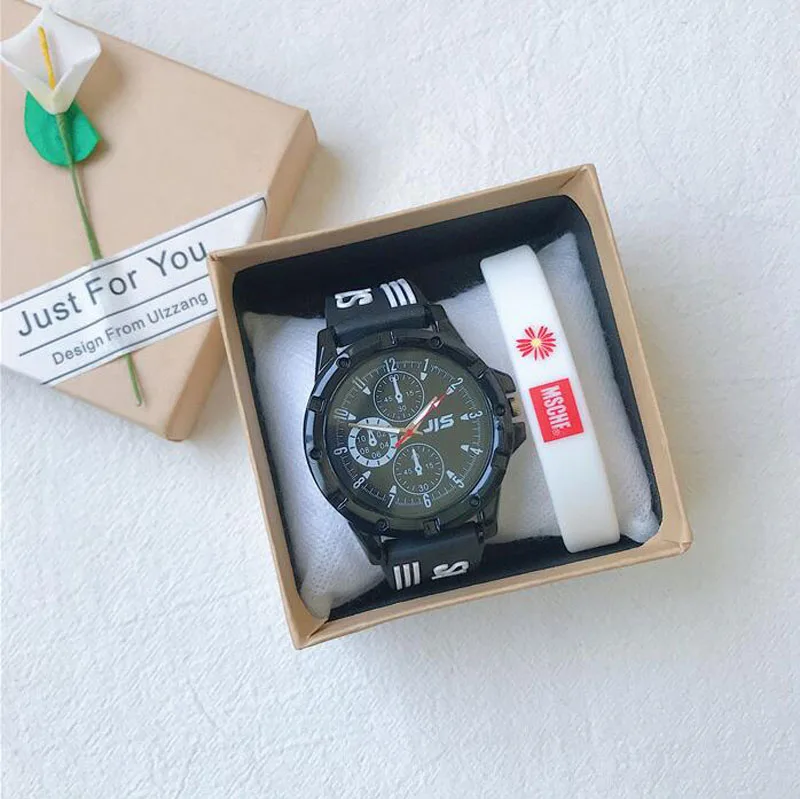 

2020 New Trendy Sport Watch Simple Retro Silicone Bangle Men Women Quartz Watch Jewelry Packaging With Watch Box NOt Bracelet