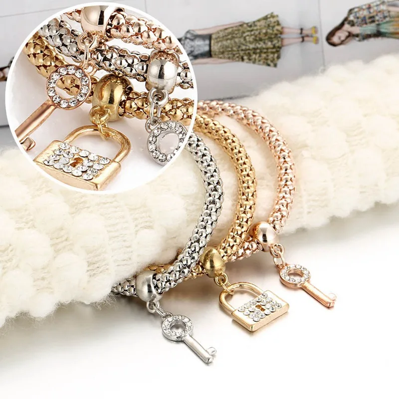 Набор Браслеты с подвесками для ключей кристаллами женщин и девушек 3 шт./компл.