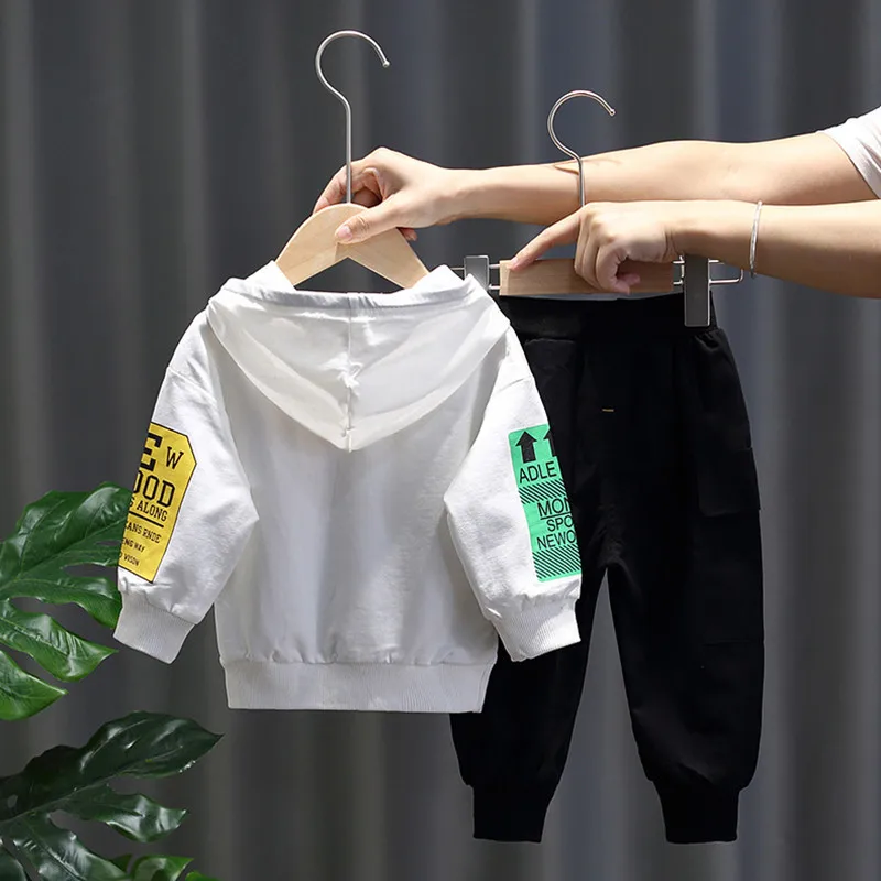 Осенние детские костюмы для маленьких мальчиков и девочек толстовки с капюшоном