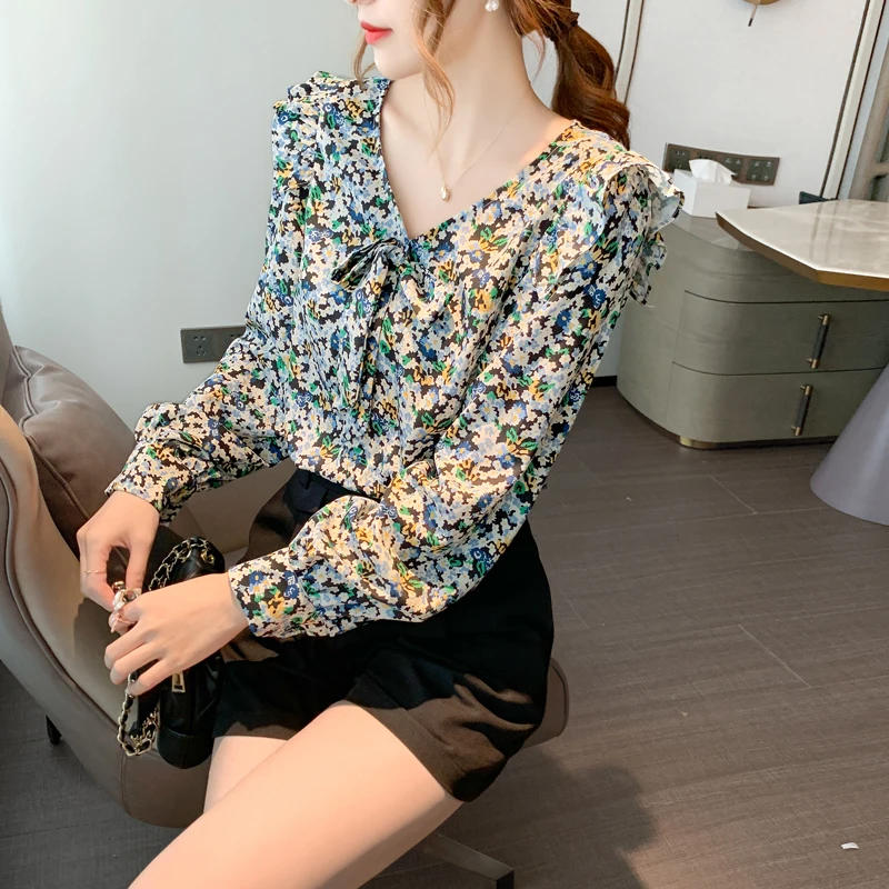 

Free shipping woman good quality feminina Women's vintage blouse fashion clothes 2020 spring floral chiffon shirts female A6097