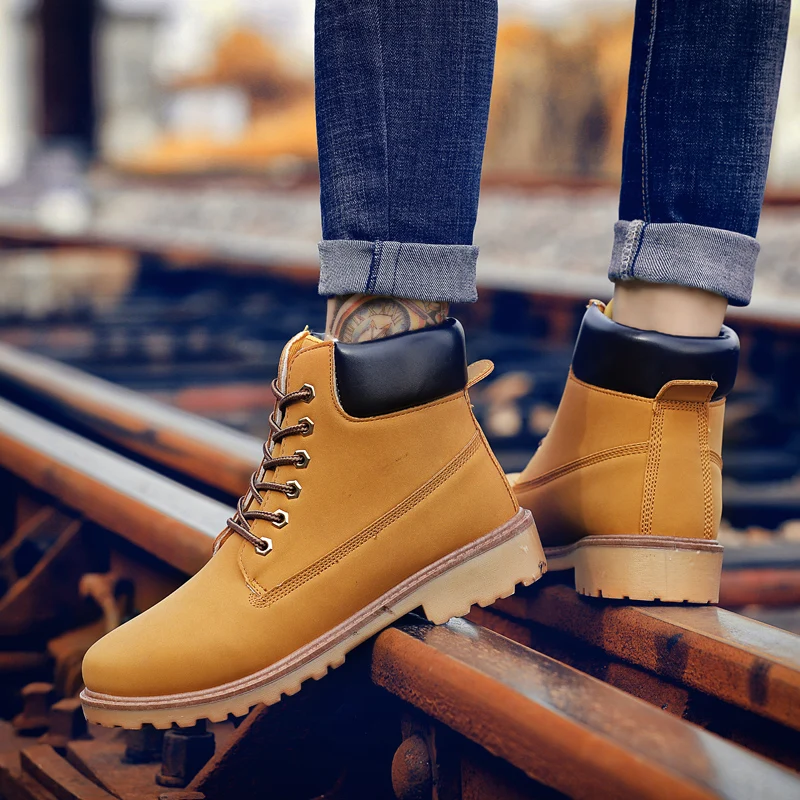 

Shoes Men Martin Boots Outdoor Snow Ankle Boots Male Waterproof Lace Up Anti-slip Boots British Sneakers Safety Botas Couple