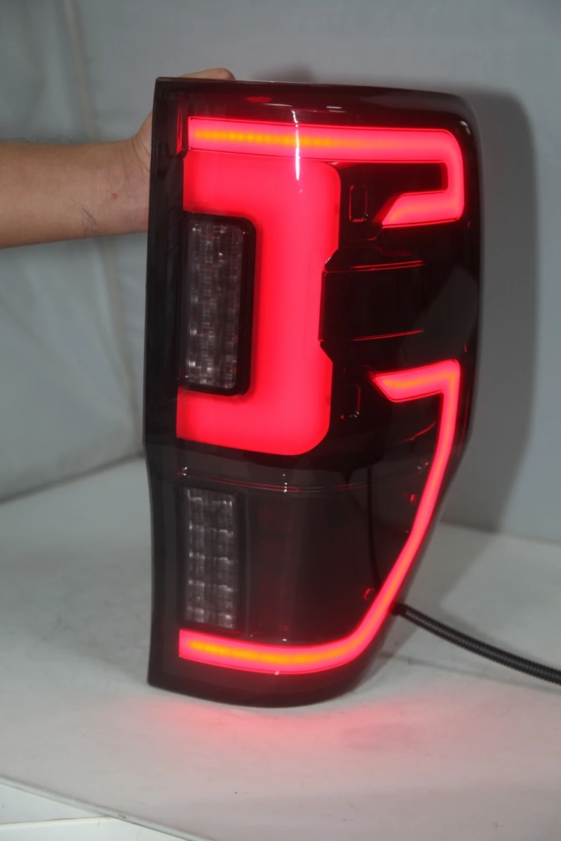 

led rear light ForFORD Ranger LED Tail Light 2012-2017 Smoke Black CN