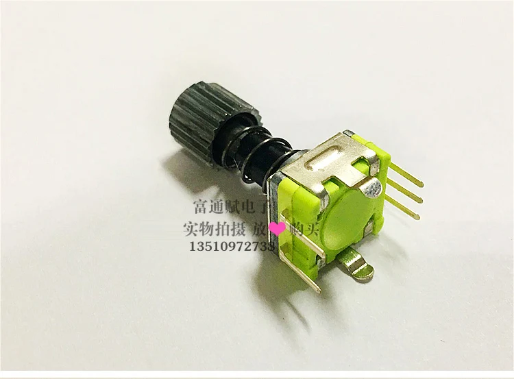 Две штуки ротарного энкодера LJV с кнопочным переключателем на пружинной фиксации, импульс EC11 30 бит, 15 мм и 12 мм стебли потенциометра.