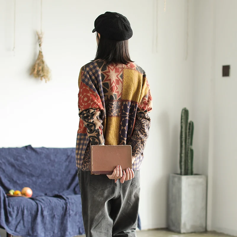 Johnature Women Print Floral Cardigan Sweaters Vintage Pockets Button 2019 Autumn New O-neck Knitted Cotton Loose Coat |
