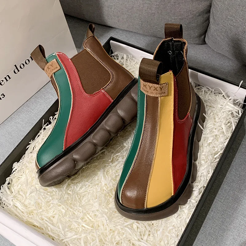 

Национальный Стиль Радуга Martin сапоги женские Ретро губчатые пирожные Новый Гонконгский стиль красивый цвет сочетается с модными искусстве...