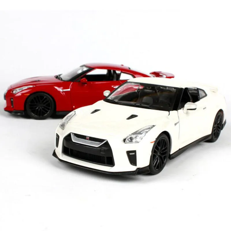 Metal Alloy Diecast 1:24 Scale Classic JAPAN GTR GT R Fast Racing cool Car Model Diecast Vehicles Collection Toys For Kids