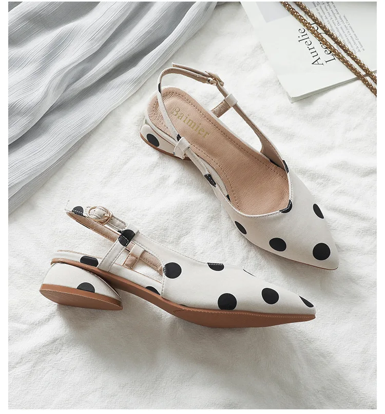 Босоножки с ремешком на пятке женские сандалии-гладиаторы острым носком