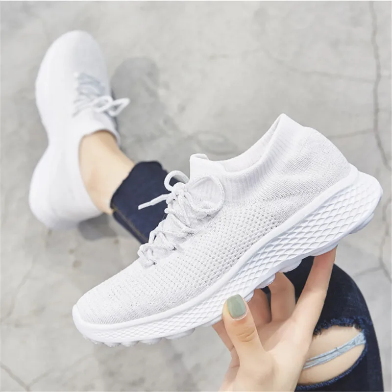 

2020 new summer and autumn wild comfortable breathable mesh lightweight casual lace-up women's shoes