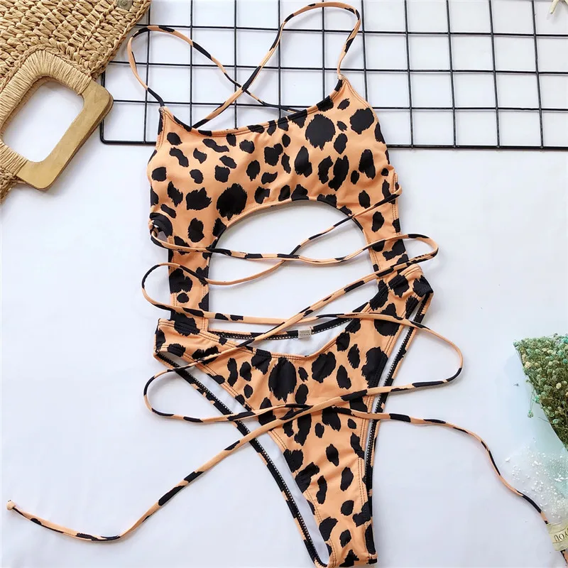 In-X Леопардовый цельный купальник женский с вырезами Монокини завязки