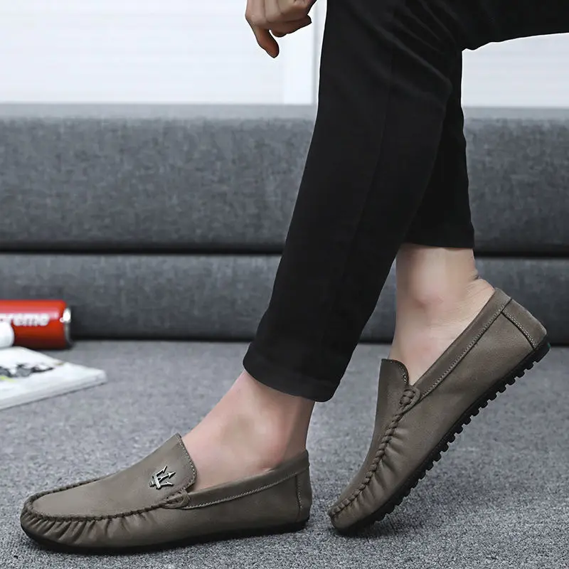 

Bean shoes men's English sets of foot shoes cow rib bottom lazy shoes men's casual leather shoes tide driving shoes