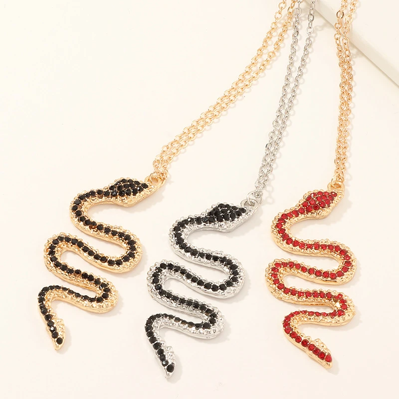 

Luokey Unique Fashion Animal Snake Dangle Women Necklaces With Rhinestone Female Metal Punk Pendant Necklace Minimalist Jewelry