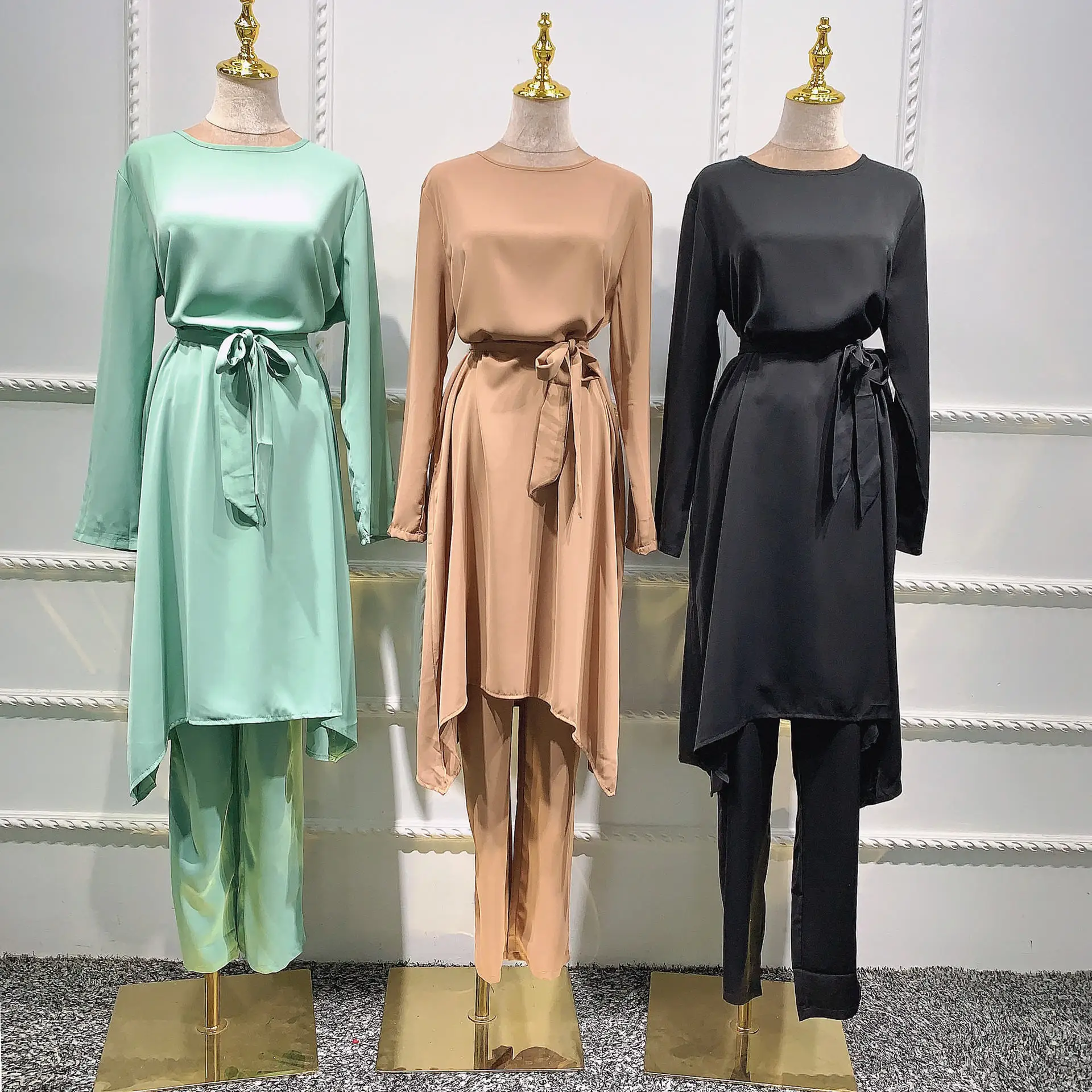 

2 Pieces muslim suits Hijab Muslim sets female Kaftan Islamic Clothing Grote Maten Dames Kleding Ensemble Femme Musulmane F1701