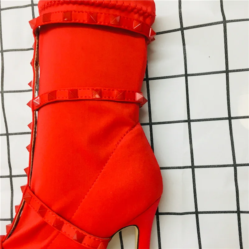 

2019 Fashion Luxury Women 11.5cm High Heels Fetish Rivets Silk Sock Boots Stiletto Ankle Boots Scarpins Studded Red Spring Shoes