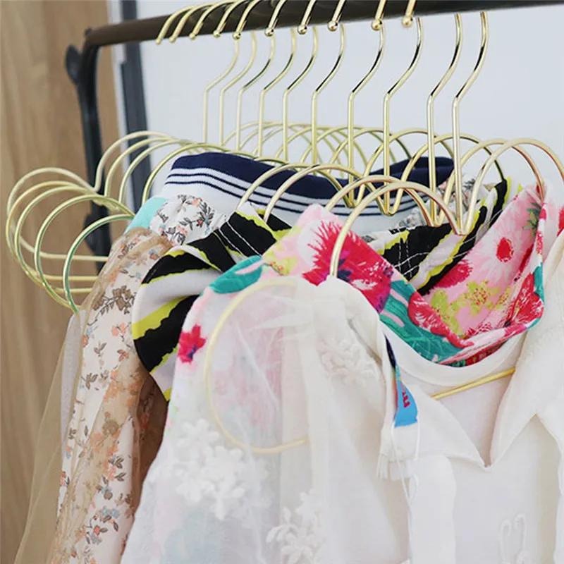 Вешалки для одежды малышей детские Нескользящие металлические золотые вешалки в