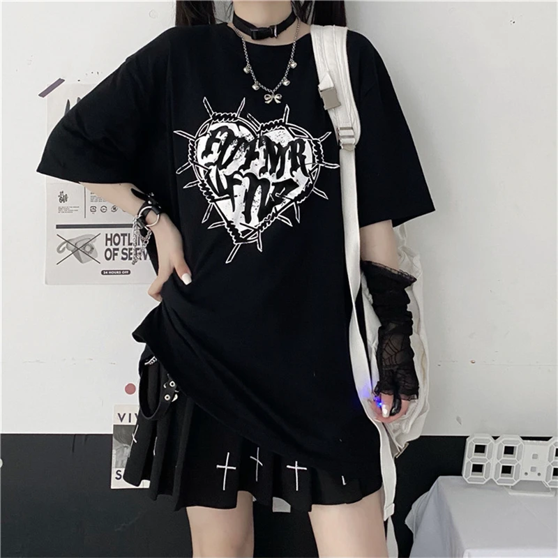 

GothGotik Gothic Harajuku Style Black T-Shirt Heart Print Tee For Women Casual Summer Streetwear Basics Short Sleeve Tops Loose