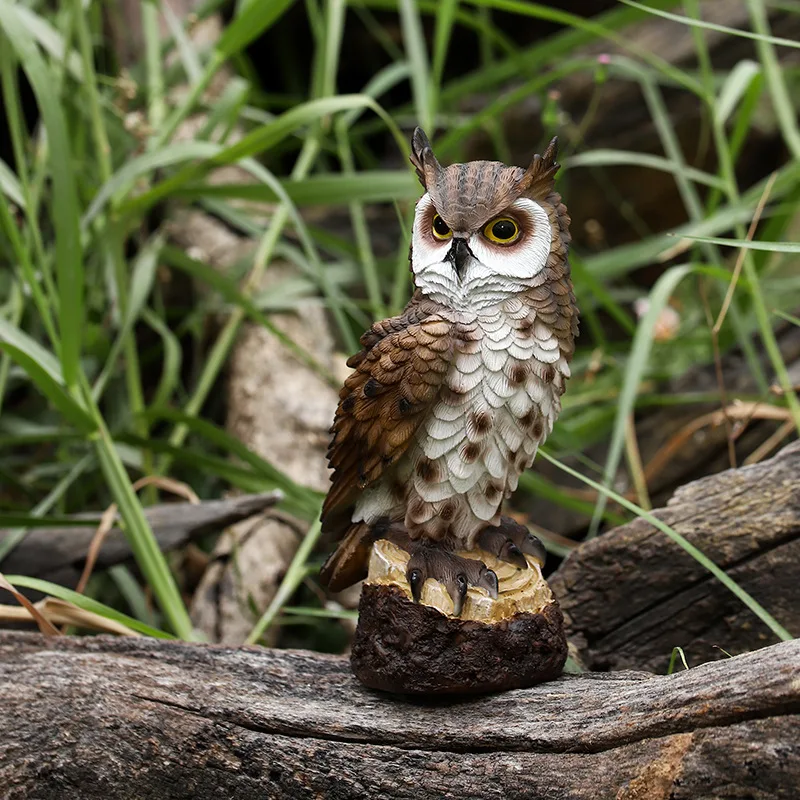 

Garden creative ornaments owls, garden resin crafts, bird models, wooden decorations