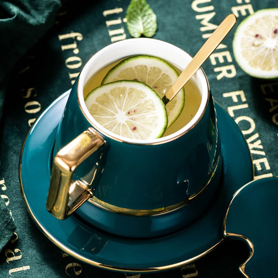 Керамическая кофейная чашка и блюдце набор с ложкой фарфоровые чайные ложки