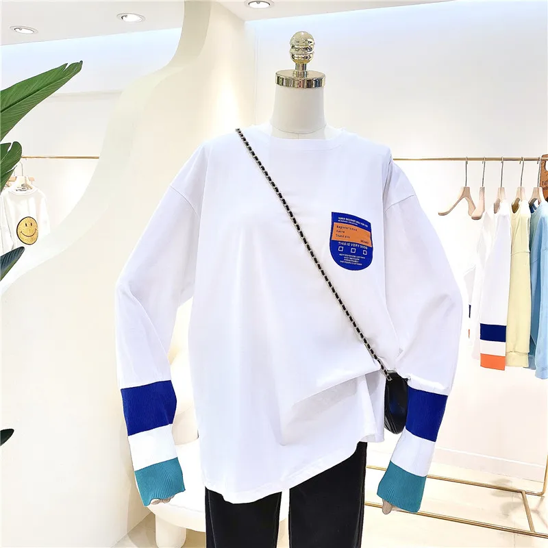 

2021 Spring Autumn White Bottoming Shirt Pocket Design Stitching Lady Top Loose Korean Style Solid Long Sleeve T-shirt