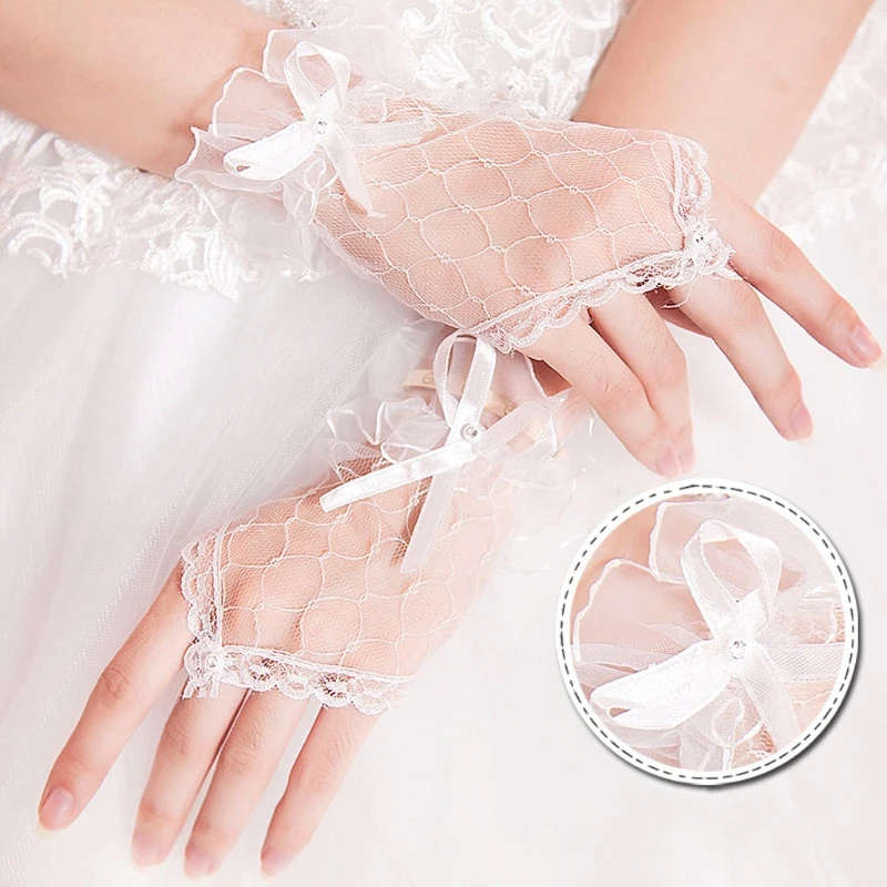 Фото Свадебные кружевные аксессуары без пальцев | Свадьбы и торжества
