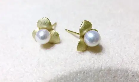 

Благородный ювелирные изделия пара серьги-гвоздики в виде ракушки 100% натуральный пресноводный жемчуг серьги-гвоздики в виде капель с кристаллами в форме для женщин с 925 пробы серебро